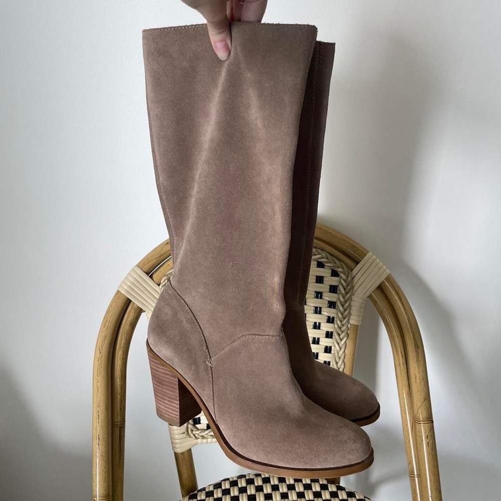 Lucky Brand beige suede boots. Size: 8